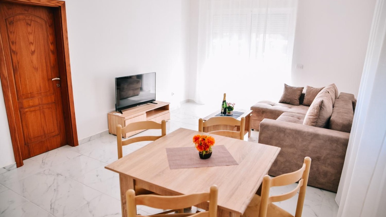 Photo of Livingroom in Rana