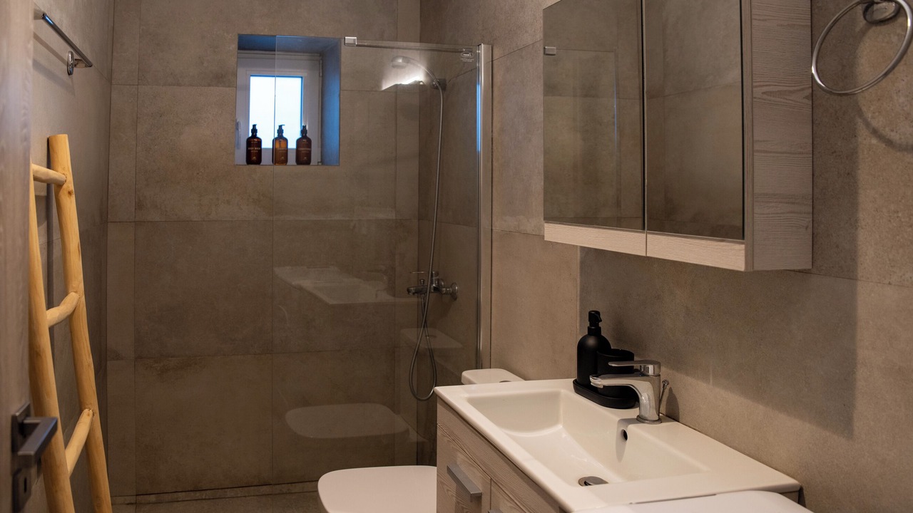 Photo of Bathroom in Loutraki