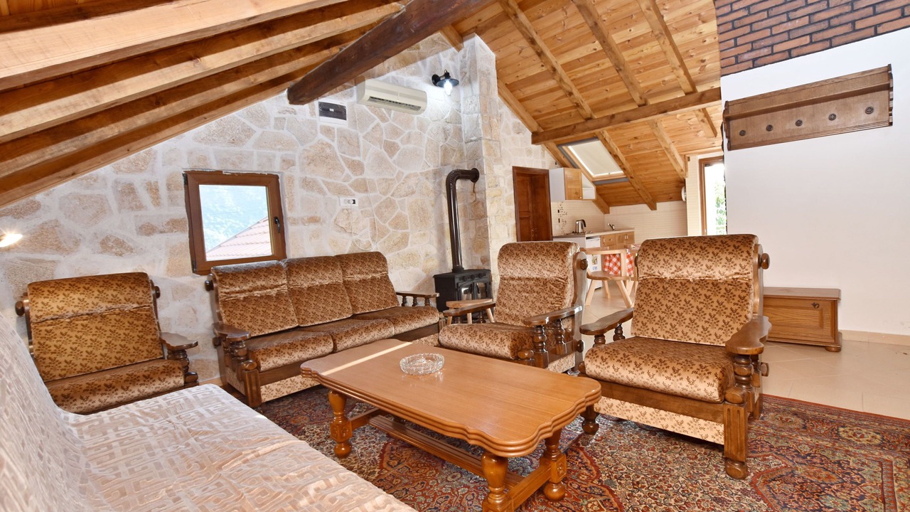 Photo of Livingroom in Limljani
