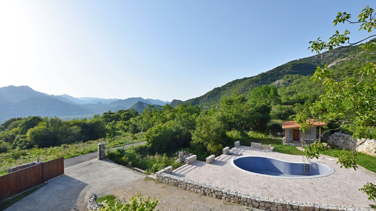 Photo of Outdoor in Limljani