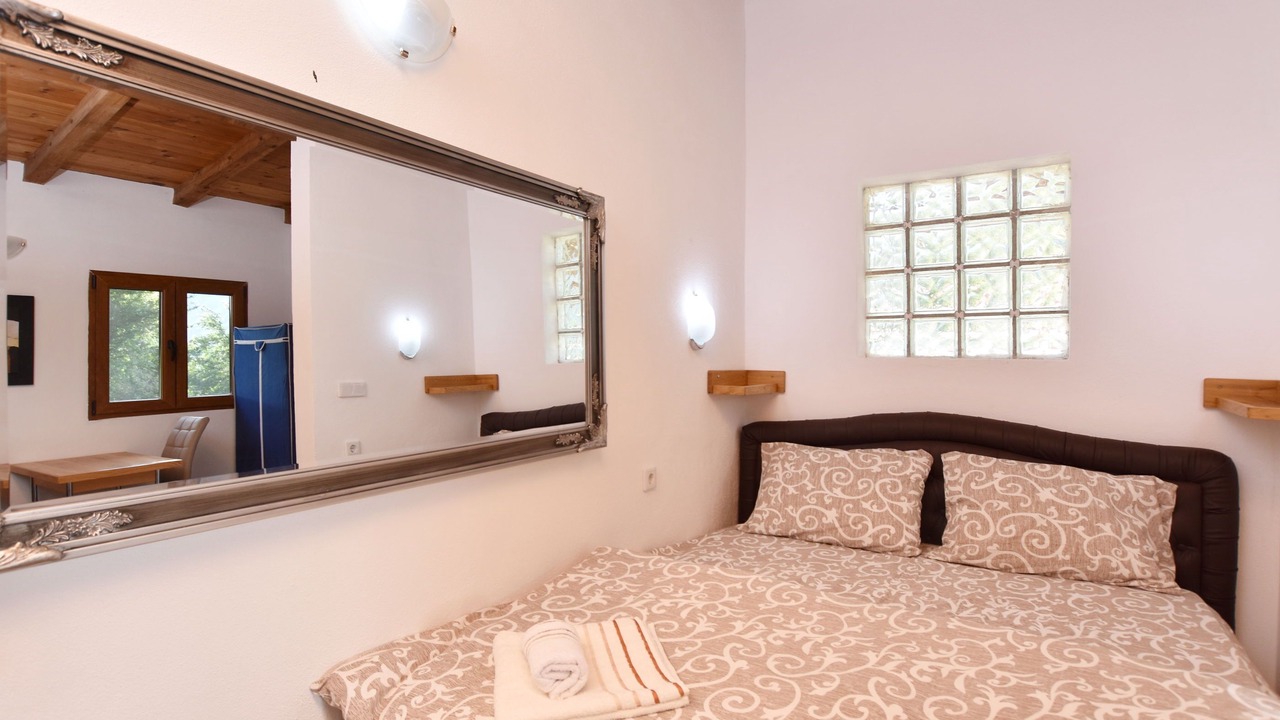 Photo of Bedroom in Limljani
