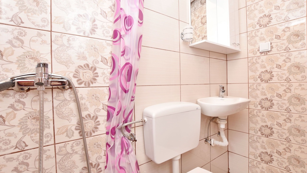Photo of Bathroom in Limljani