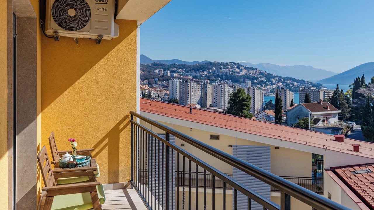 Photo of Patio Balcony in Igalo