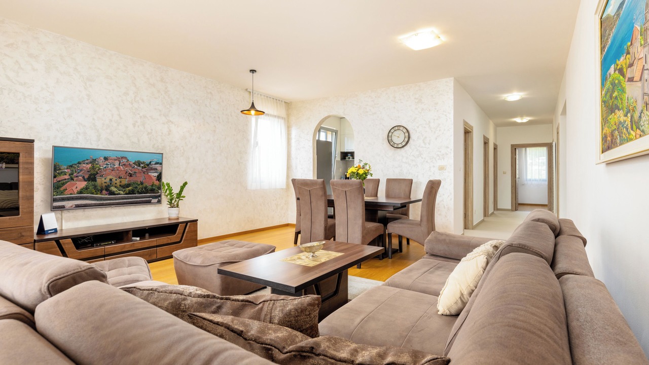 Photo of Livingroom in Igalo