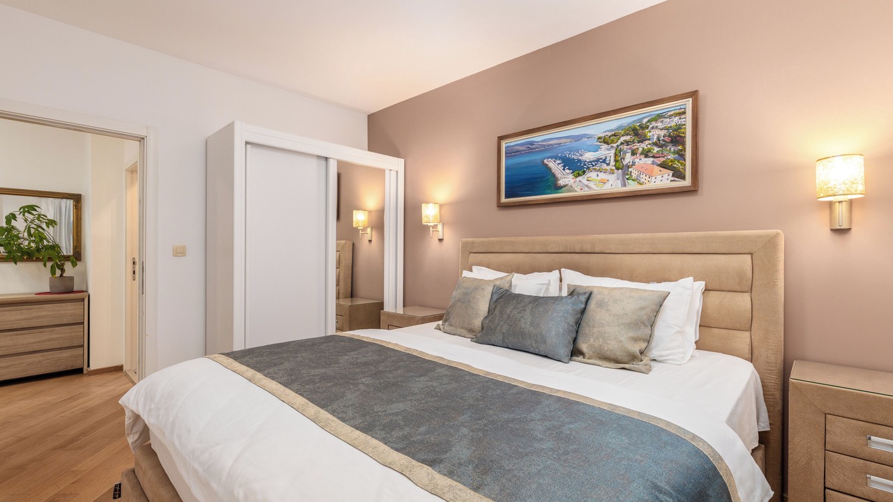Photo of Bedroom in Igalo