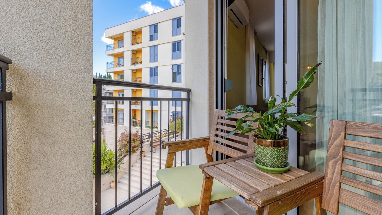 Photo of Patio Balcony in Igalo