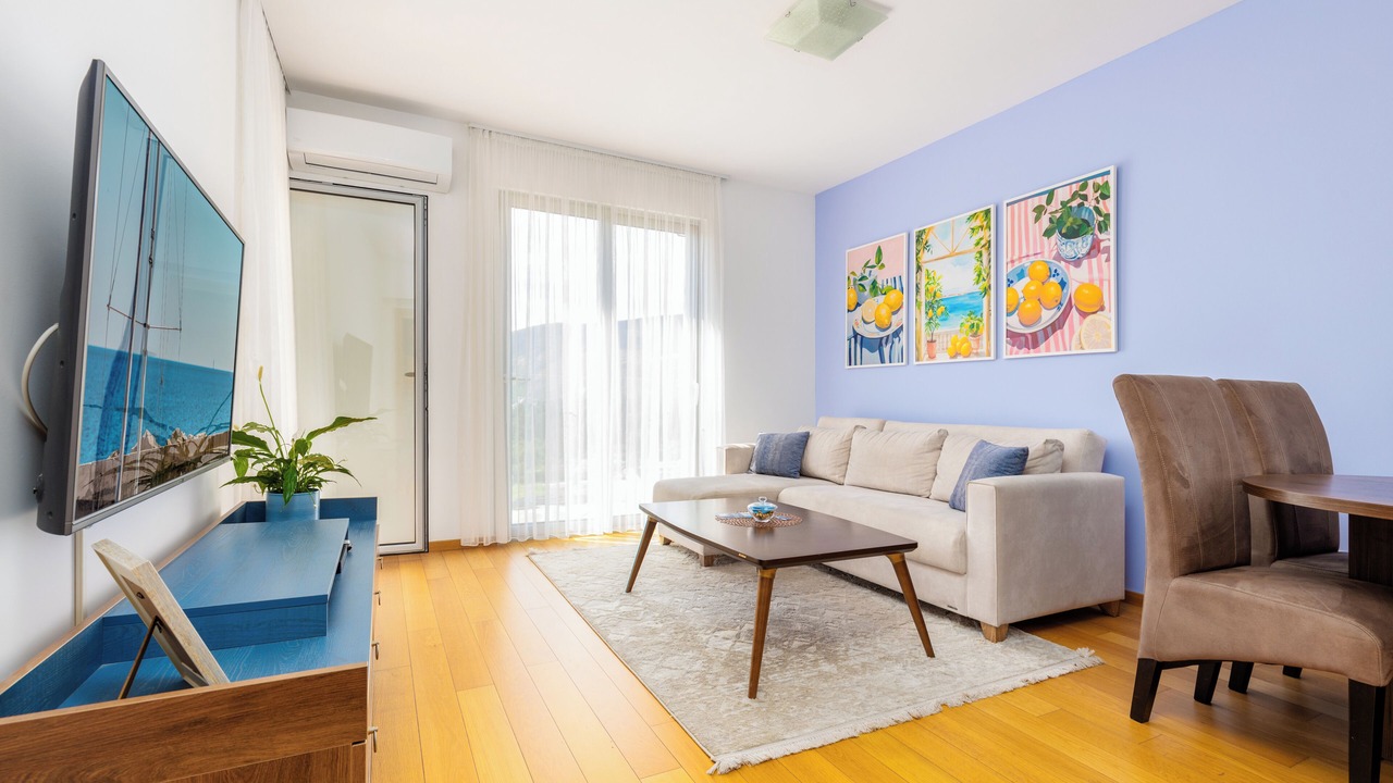 Photo of Livingroom in Igalo