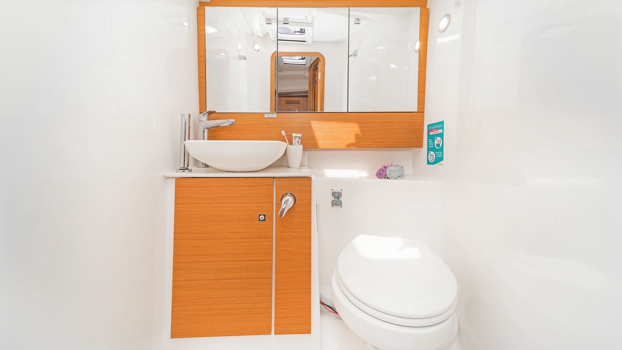 Photo of Bathroom in Volos City Centre