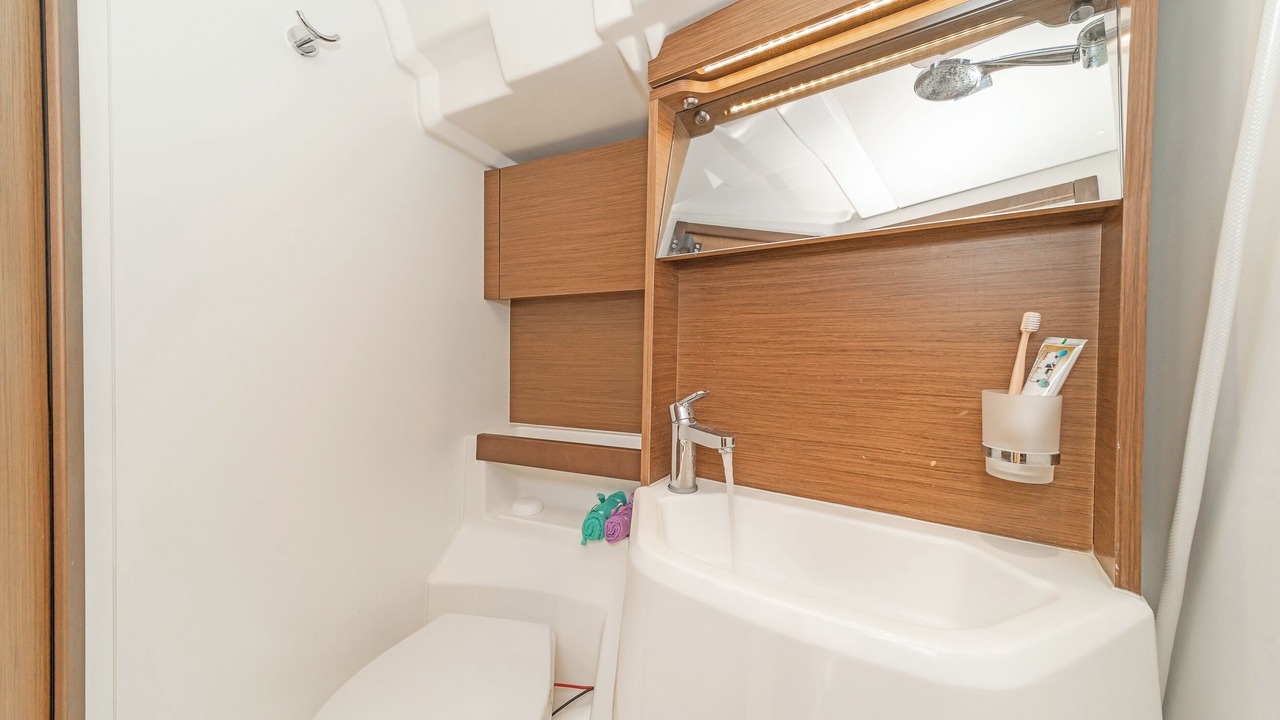 Photo of Bathroom in Rhodes Town