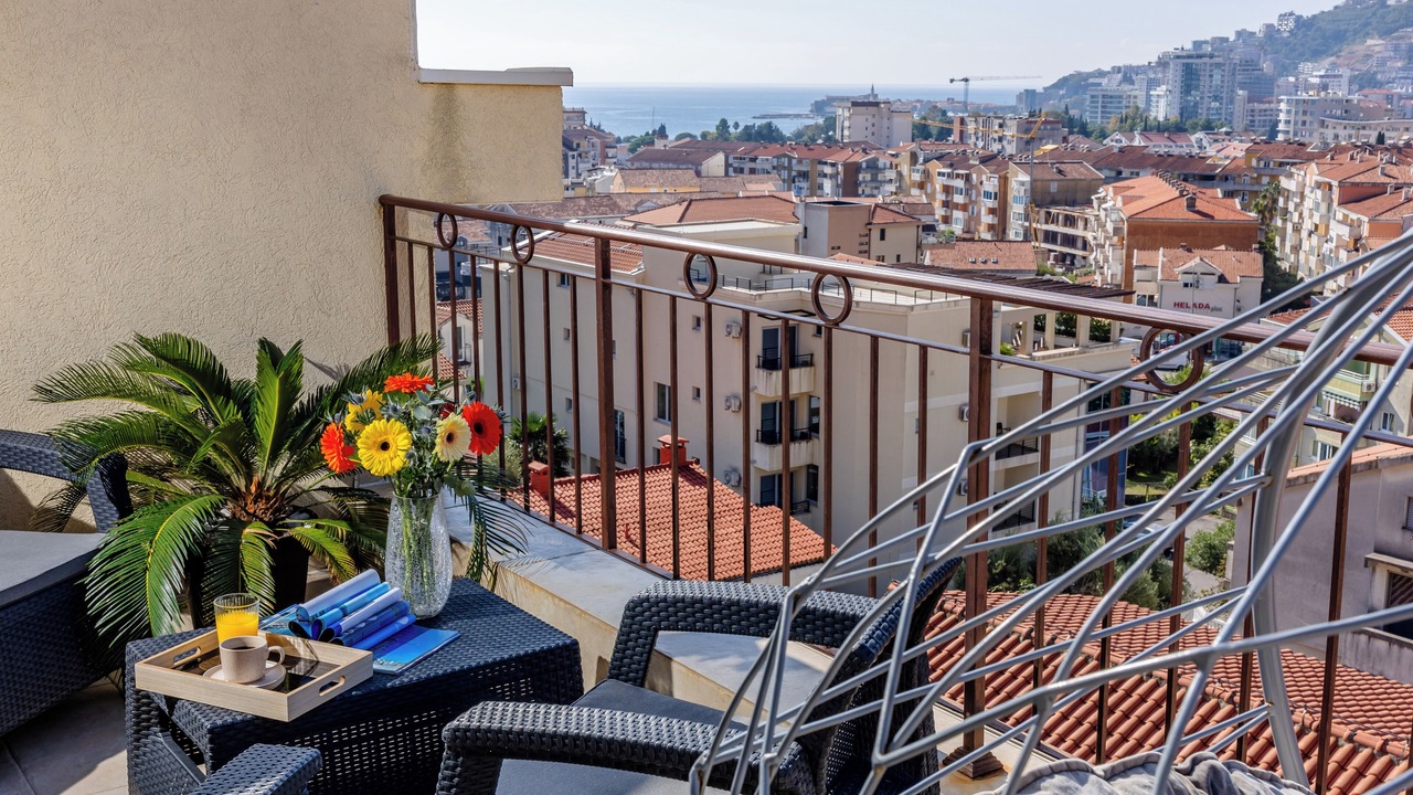 Photo of Patio Balcony in Lazi