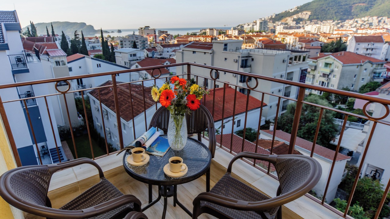 Photo of Patio Balcony in Lazi