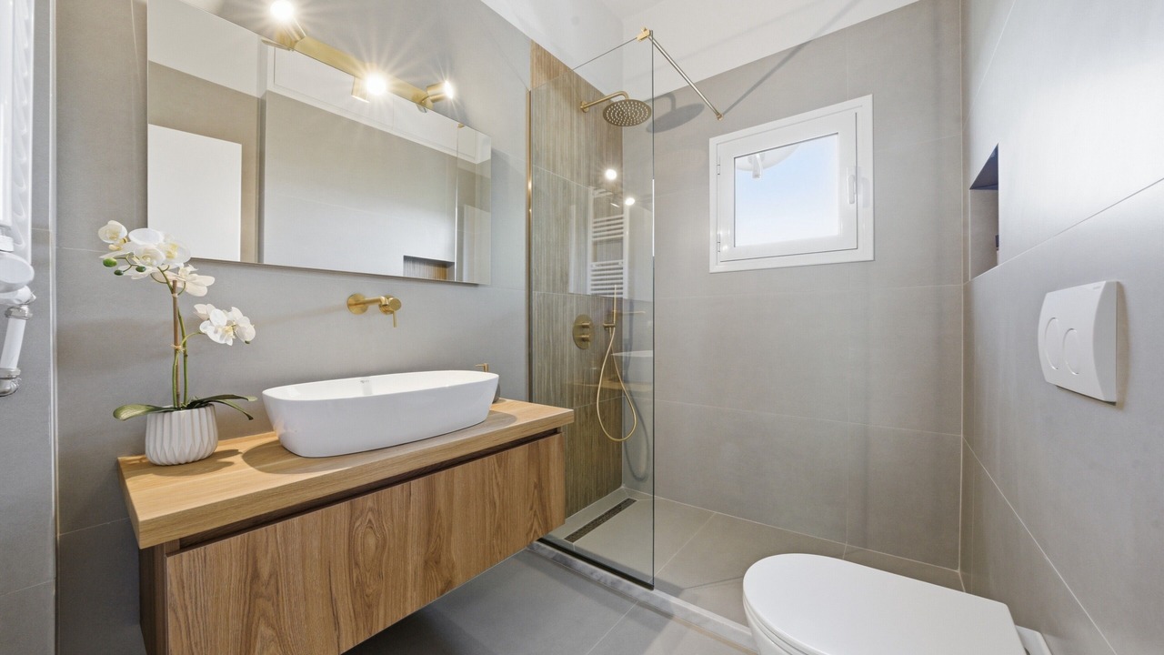 Photo of Bathroom in Pirgi