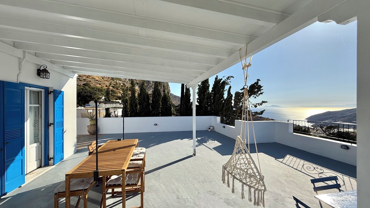 Photo of Patio Balcony in Aegiali
