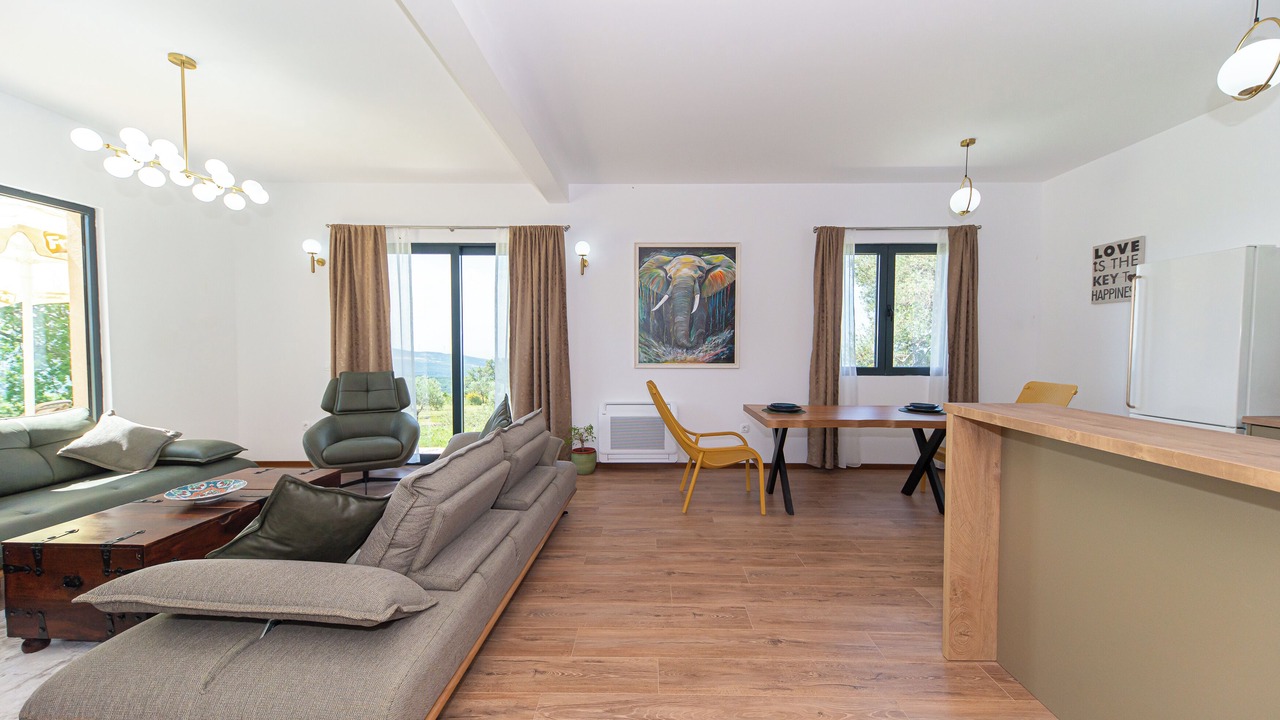 Photo of Livingroom in Bar
