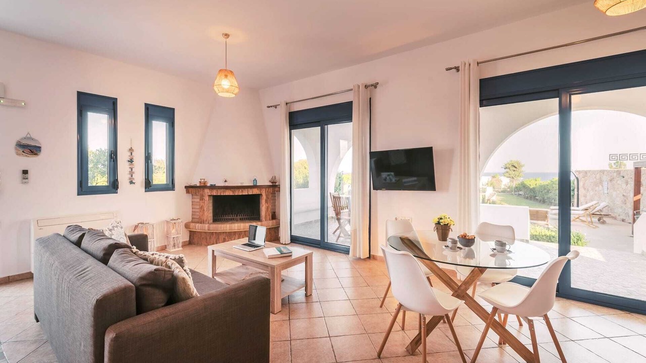 Photo of Livingroom in Lahania
