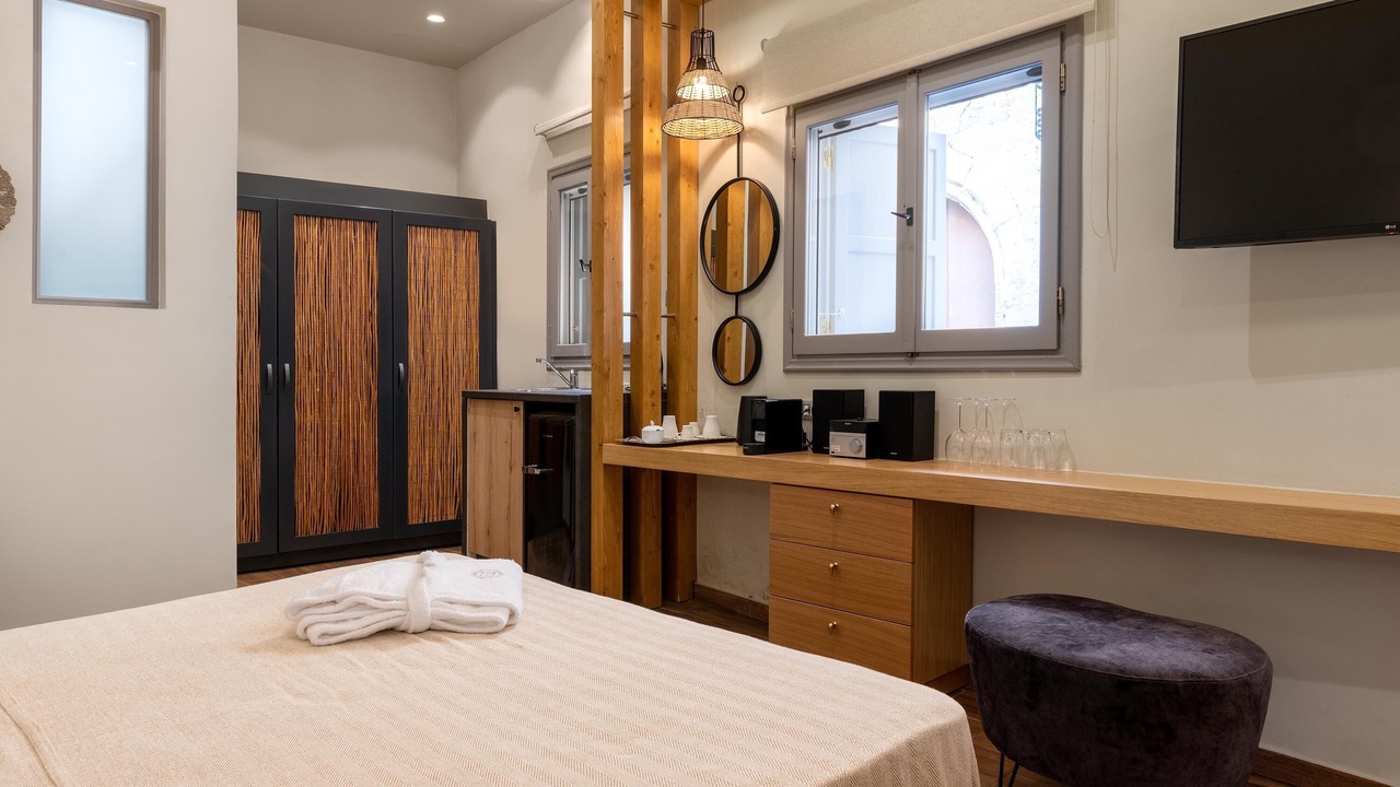 Photo of Bedroom in Rhodes Old Town