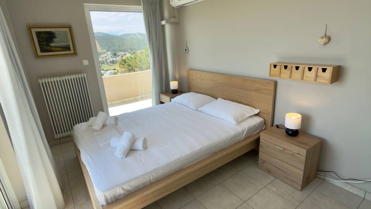 Photo of Bedroom in Lavreotiki