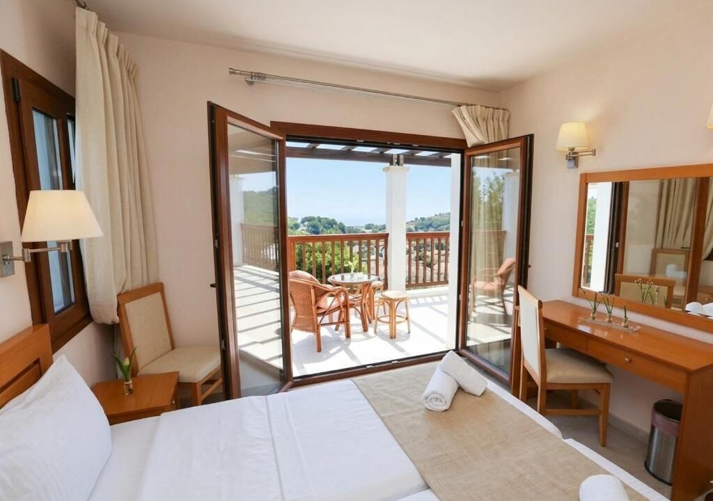 Photo of Bedroom in Troulos