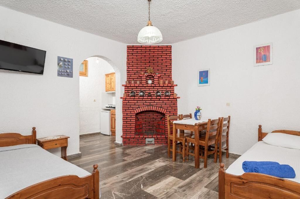 Photo of Livingroom in Limnionas