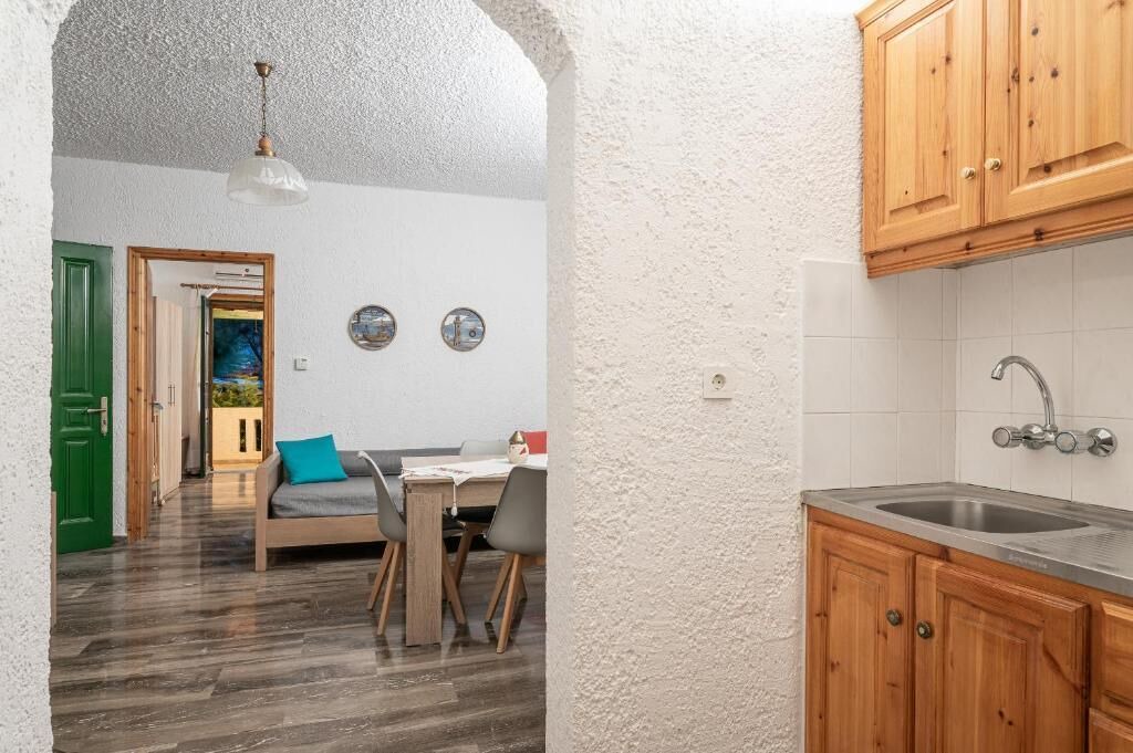 Photo of Livingroom in Limnionas