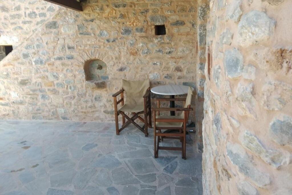 Photo of Outdoor in Omales
