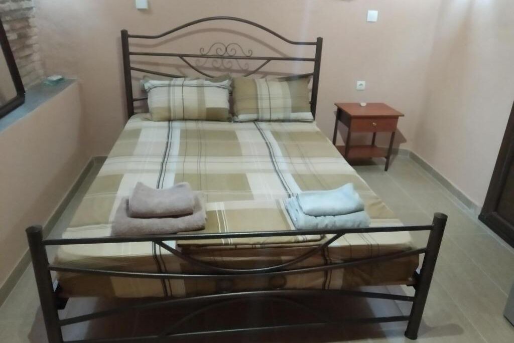 Photo of Bedroom in Omales