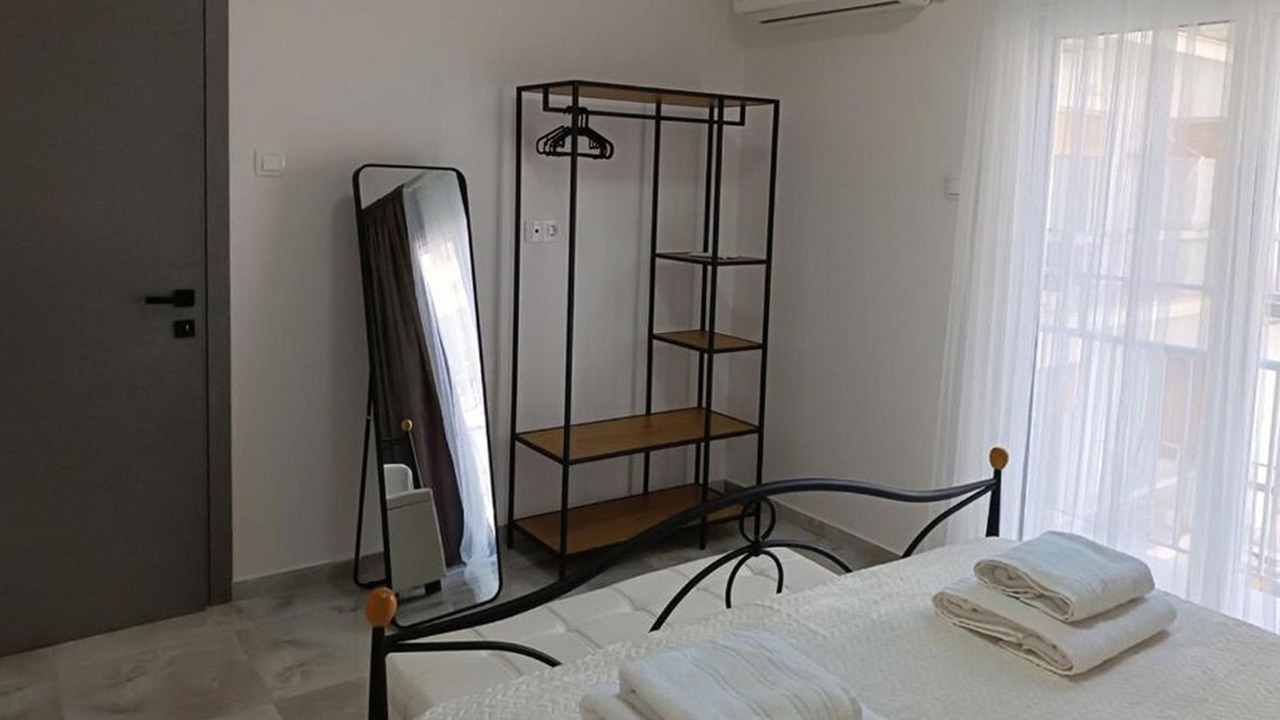 Photo of Bedroom in Volos City Centre