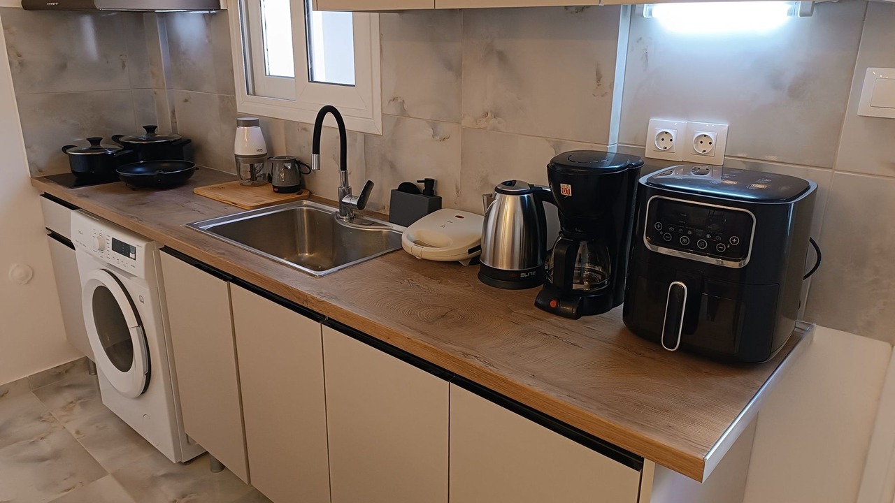 Photo of Kitchen in Volos City Centre