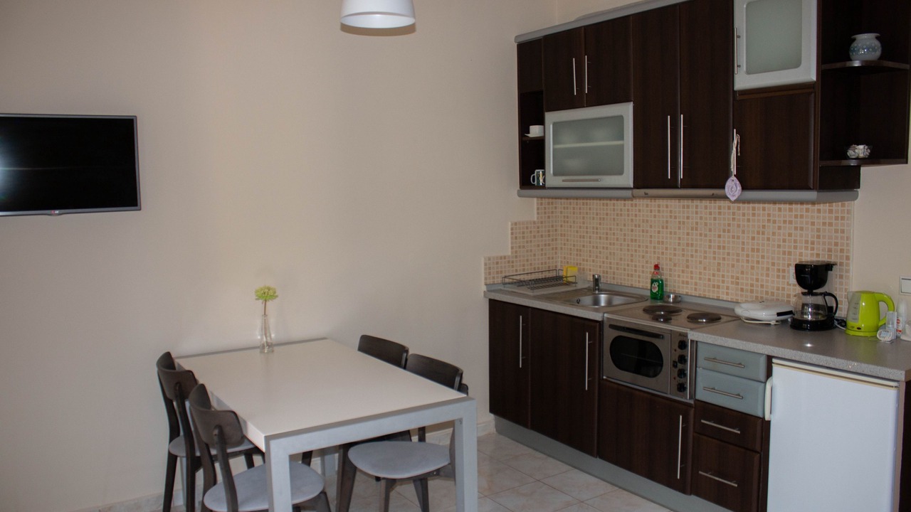 Photo of Kitchen in Dhrakata