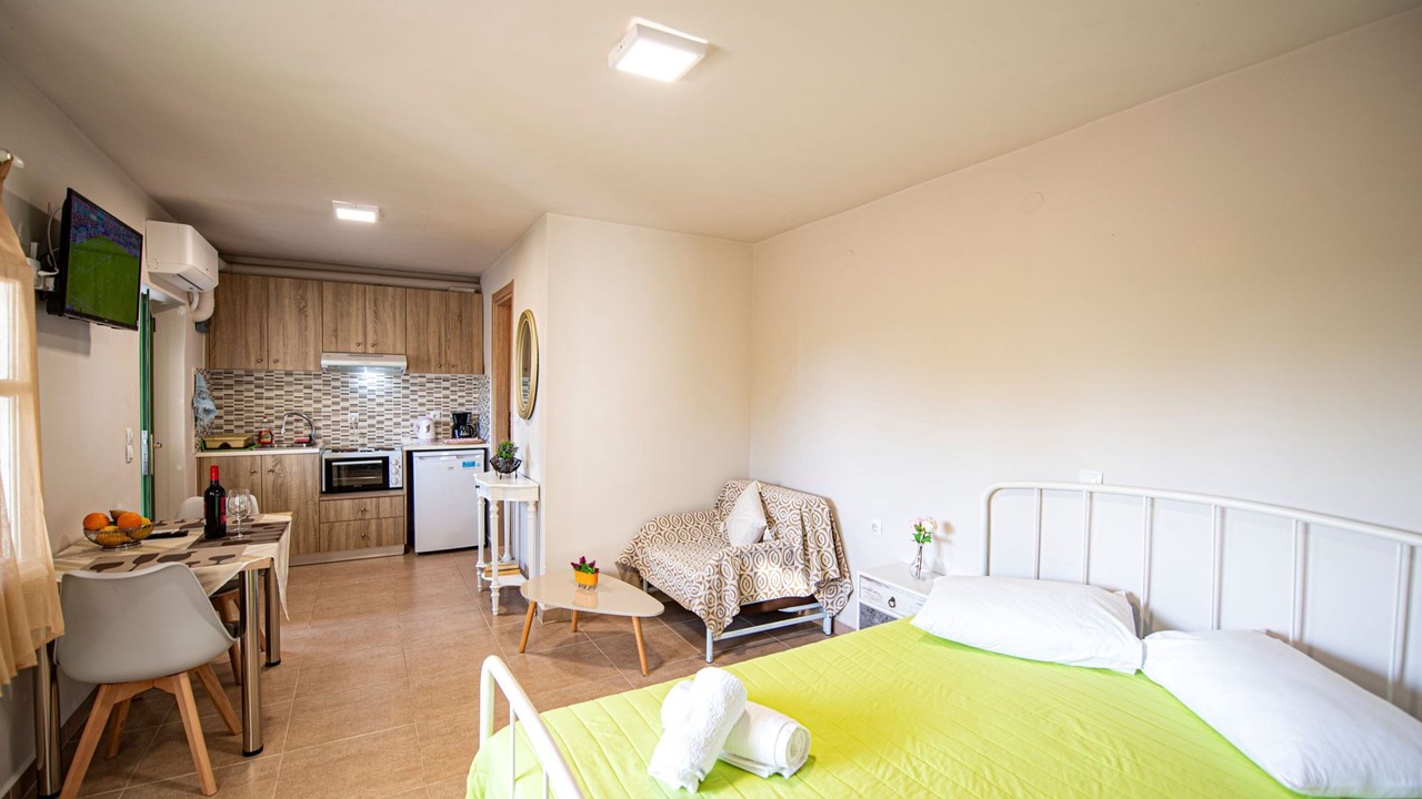 Photo of Bedroom in Kalamitsi