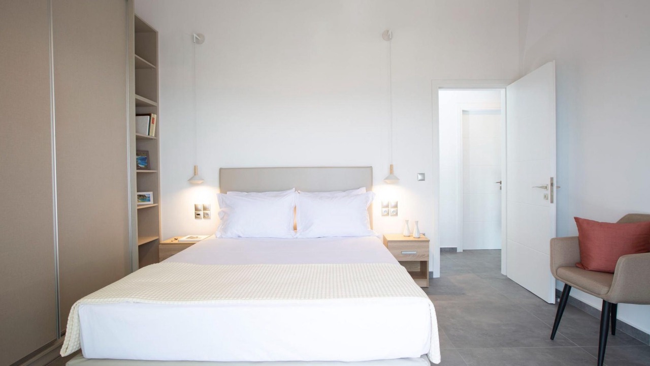 Photo of Bedroom in Apolpaina