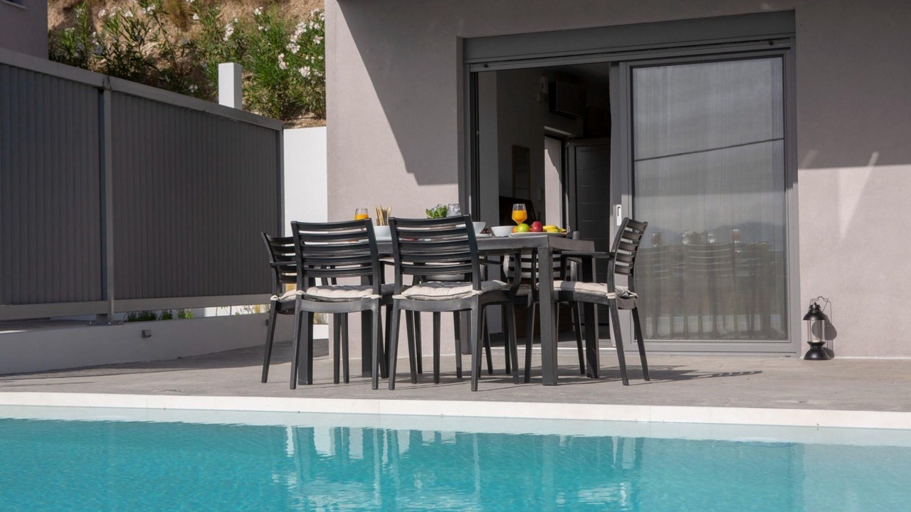 Photo of Outdoor in Apolpaina