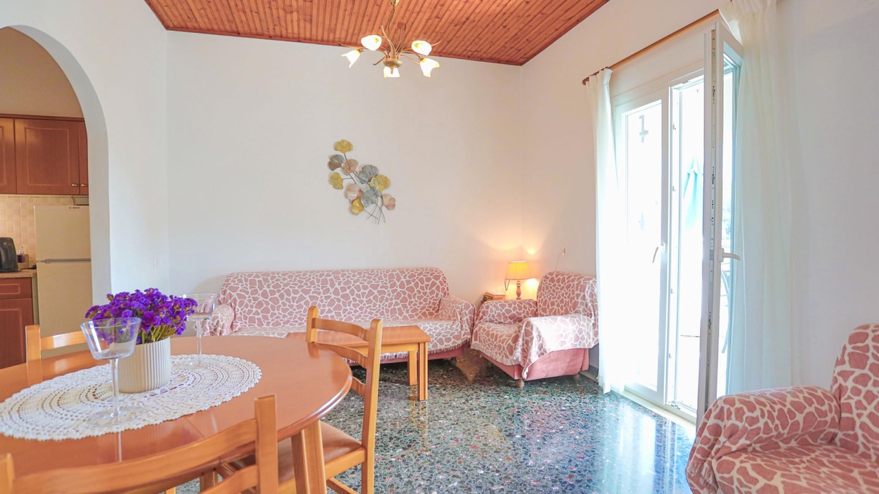 Photo of Livingroom in Agios Stefanos