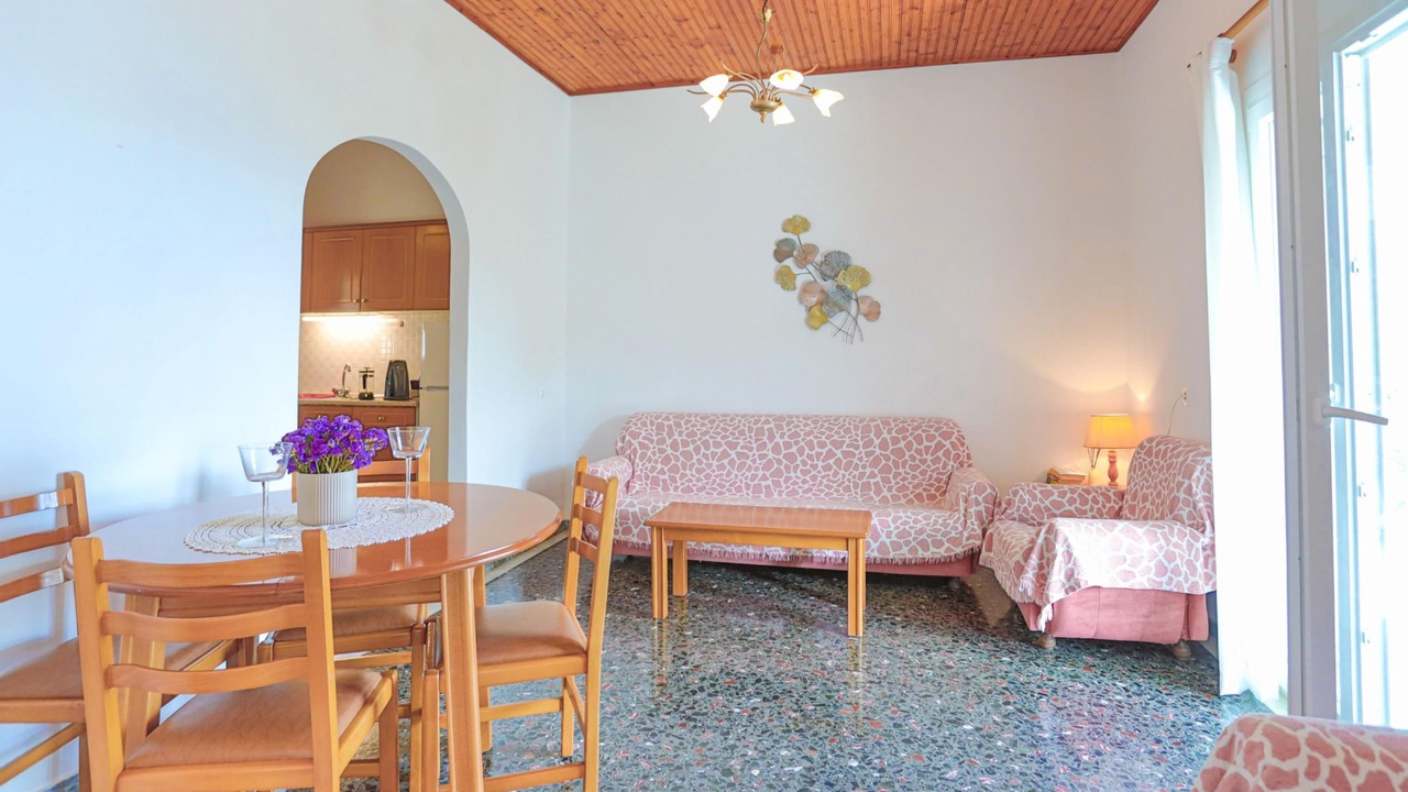 Photo of Livingroom in Agios Stefanos