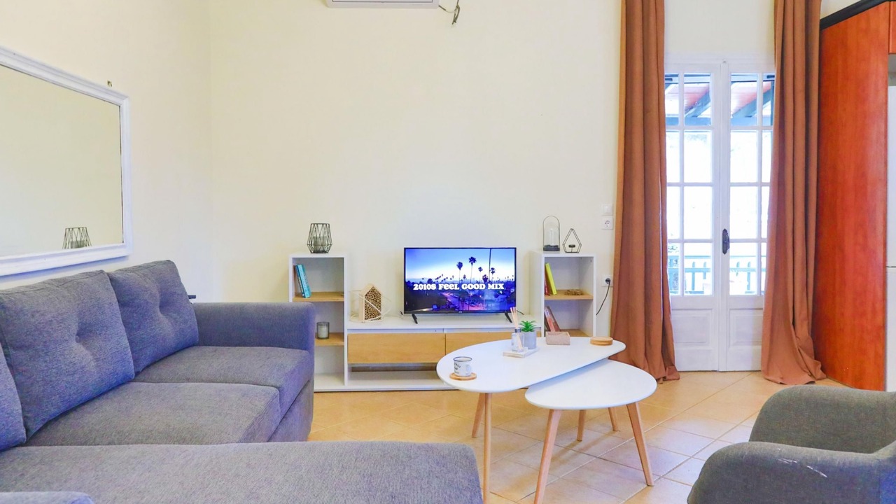Photo of Livingroom in Magoulades