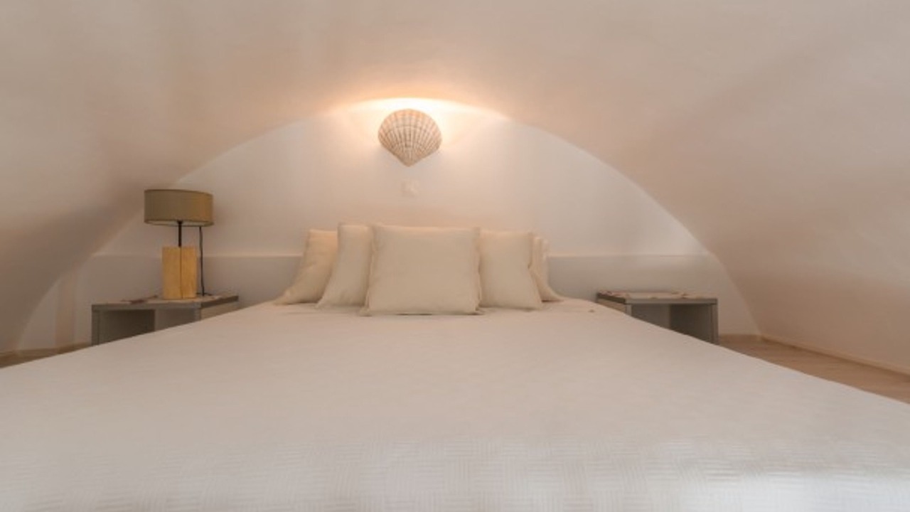 Photo of Bedroom in Akrotiri
