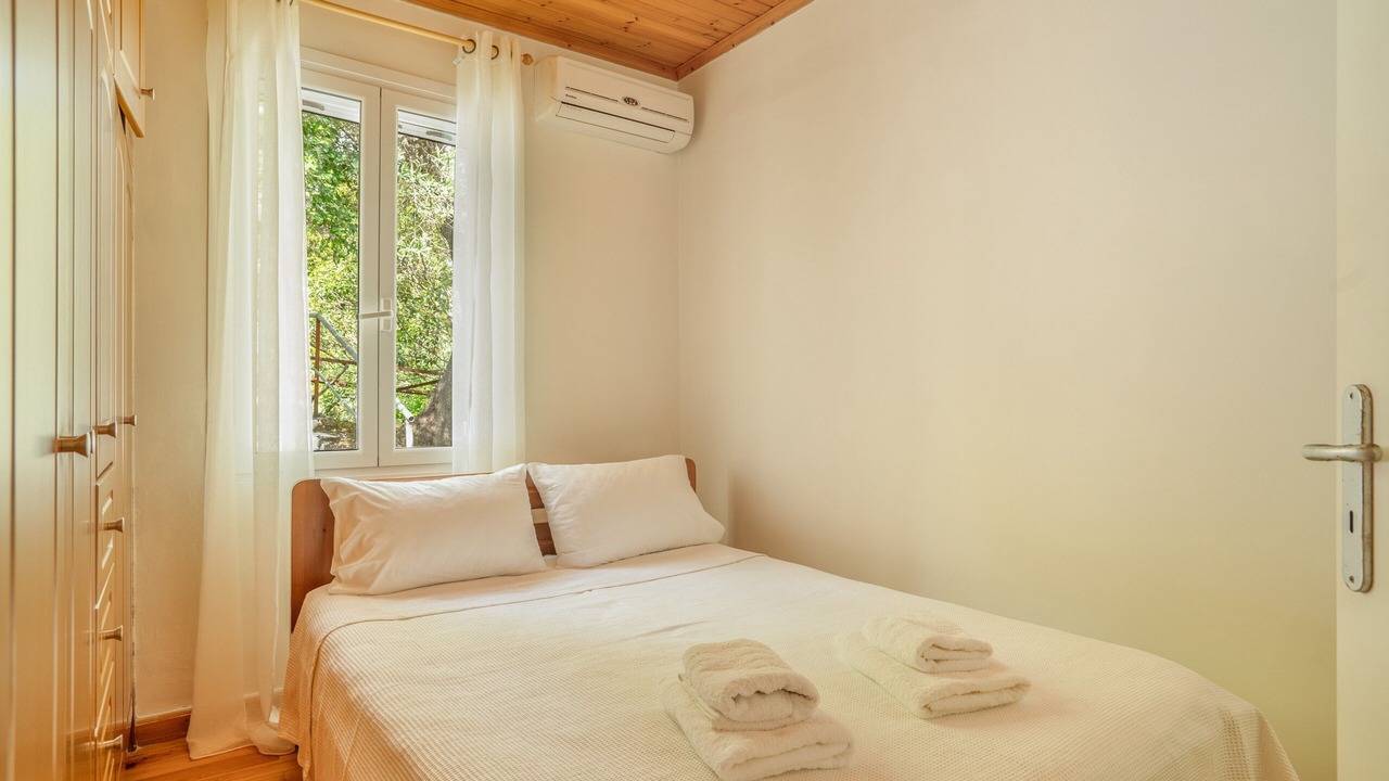 Photo of Bedroom in Frikes