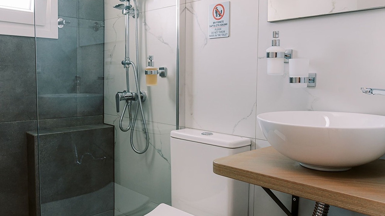 Photo of Bathroom in Mazarakata