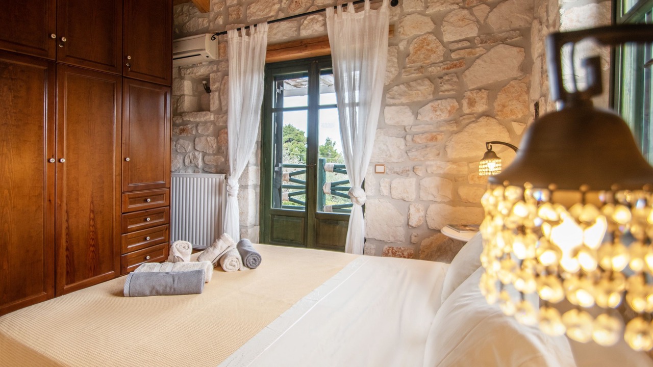 Photo of Bedroom in Ano Vasilikos