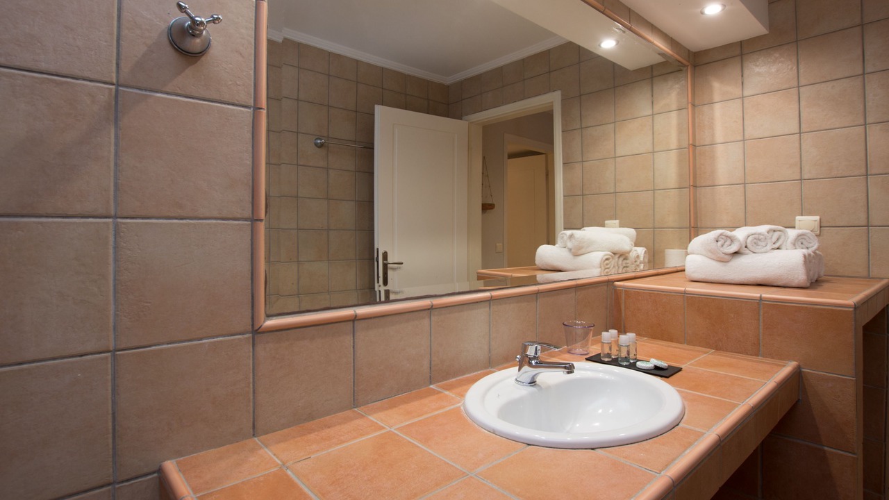 Photo of Bathroom in Drosia