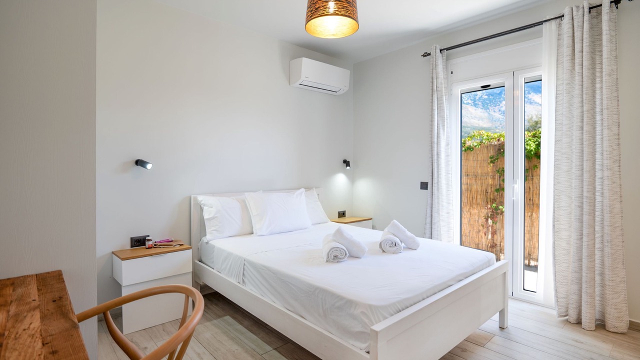 Photo of Bedroom in Karavados