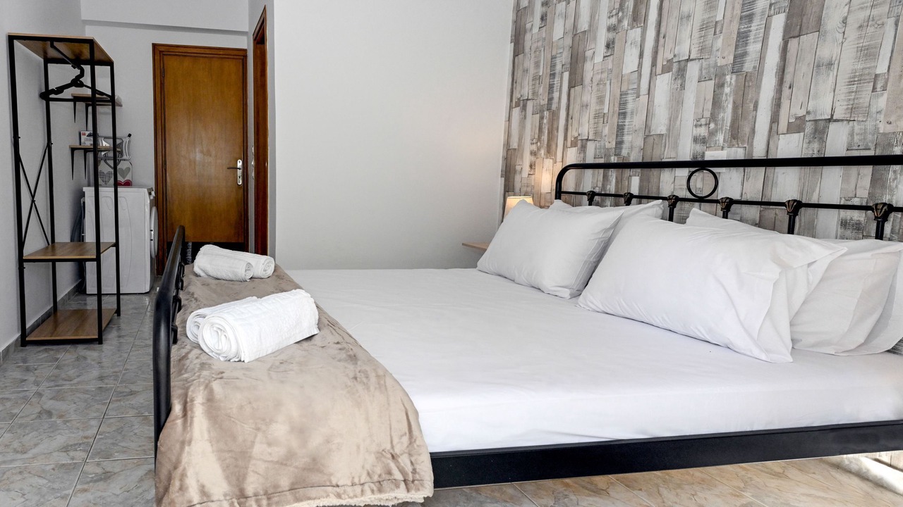 Photo of Bedroom in Ialyssos