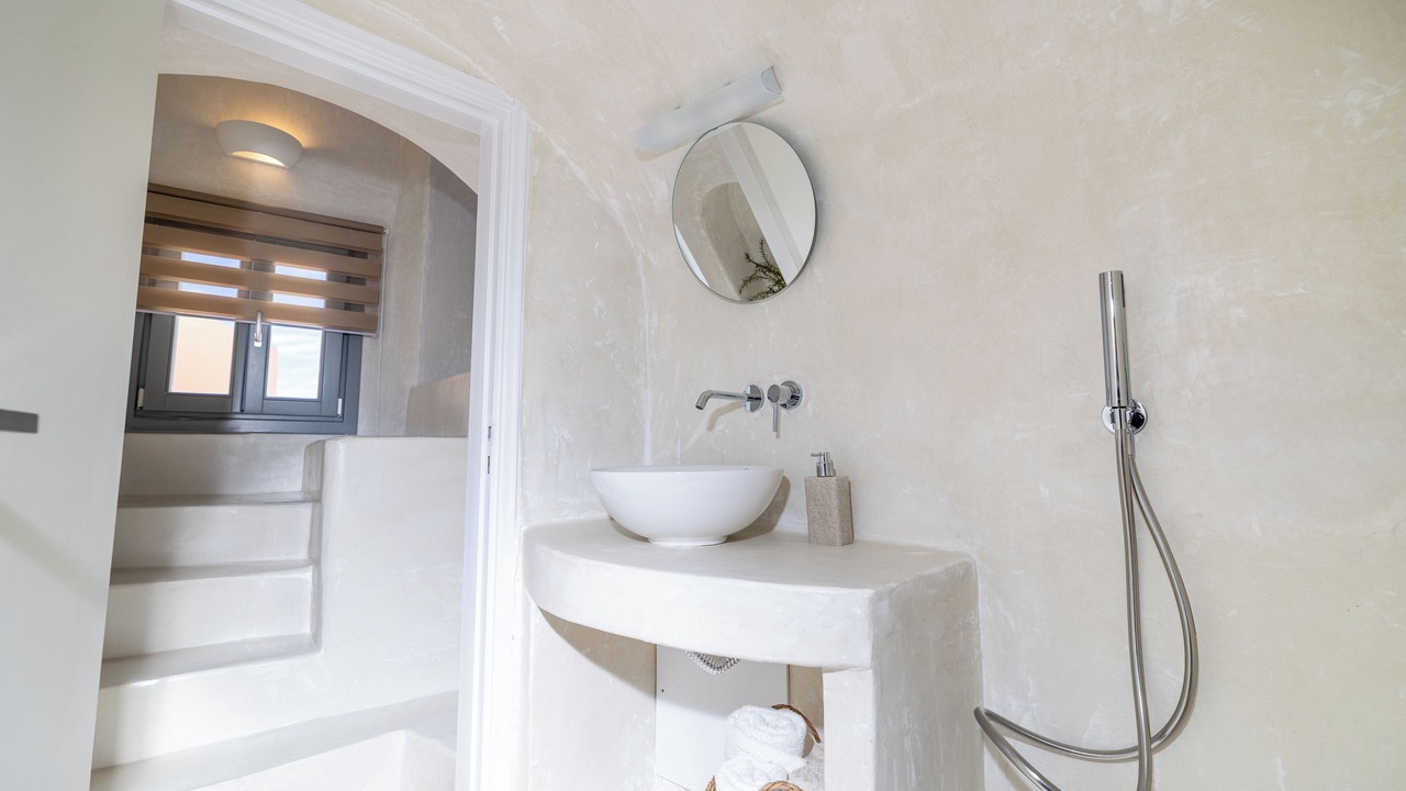 Photo of Bathroom in Oia