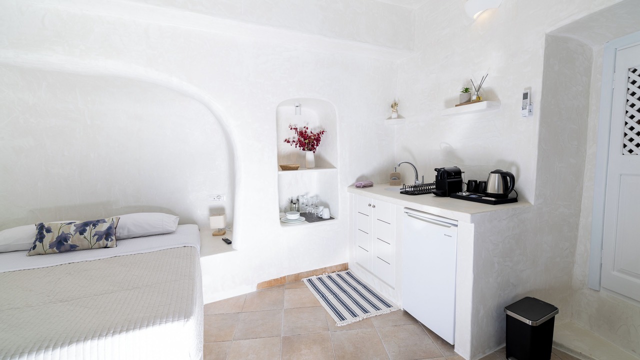 Photo of Bedroom in Oia