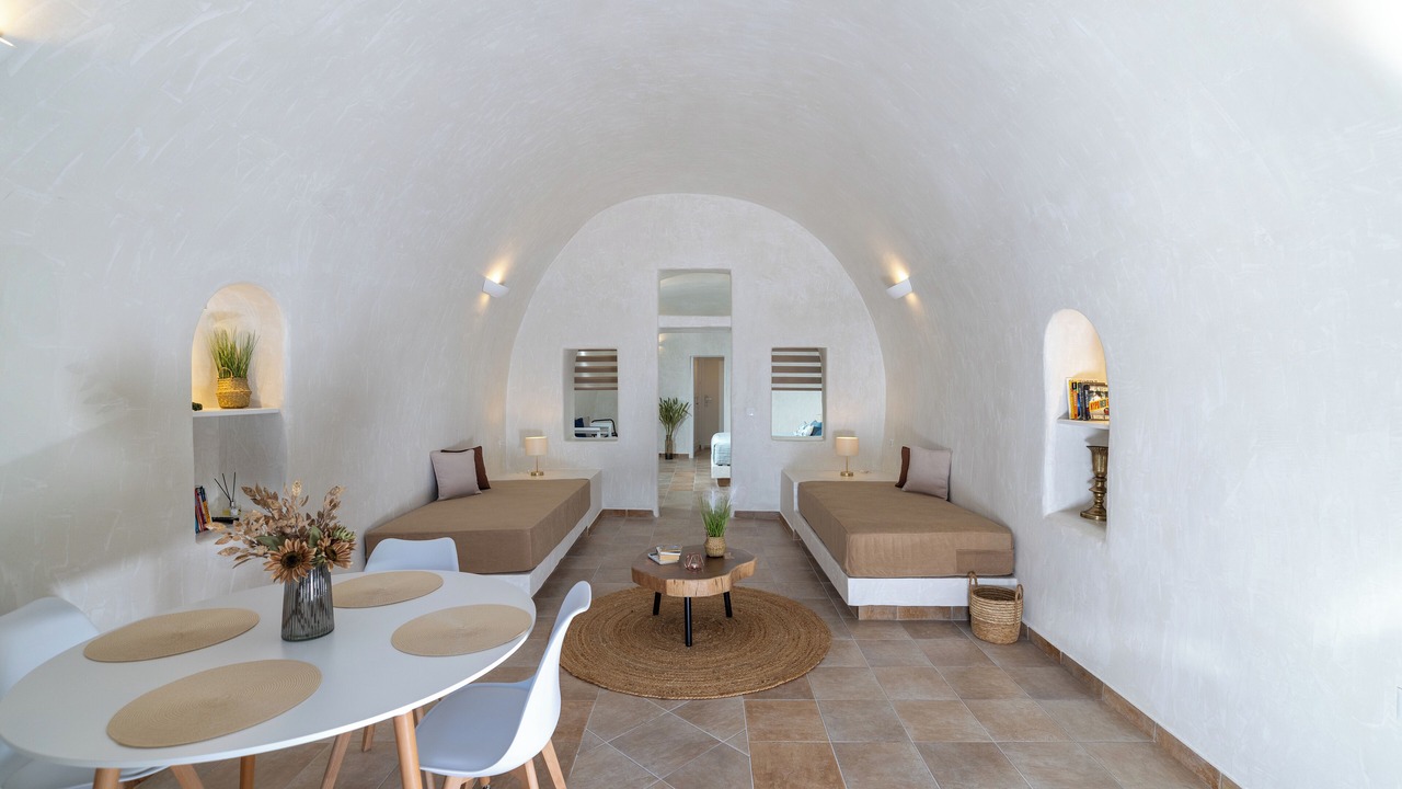 Photo of Others in Oia