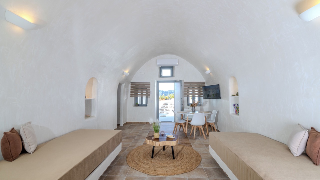 Photo of Livingroom in Oia