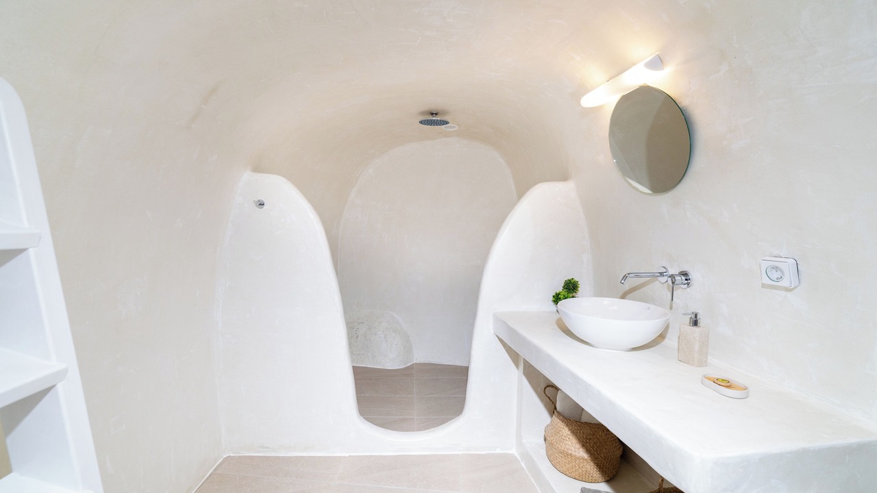Photo of Bathroom in Oia