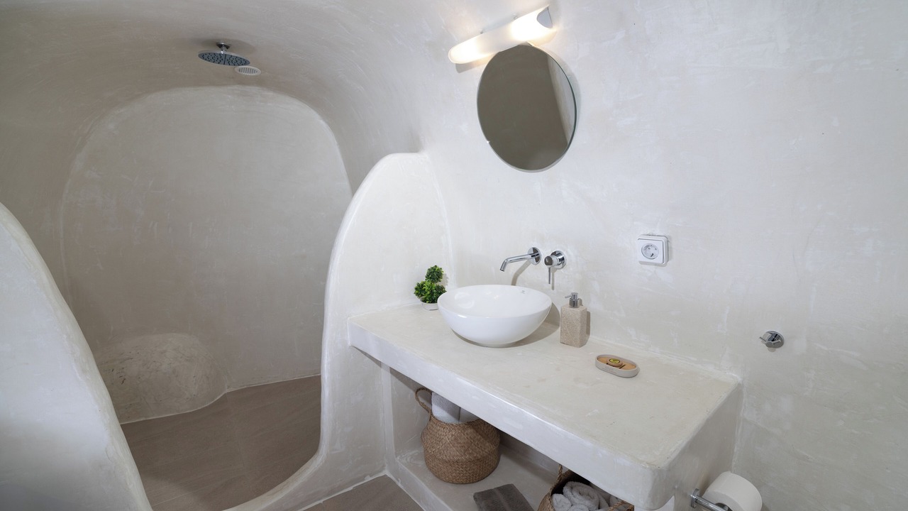 Photo of Bathroom in Oia