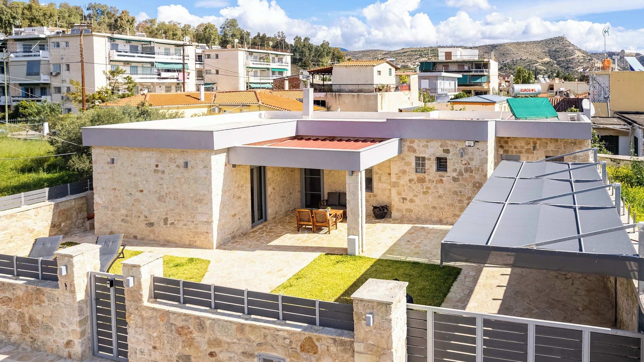 Photo of Outdoor in Isthmia