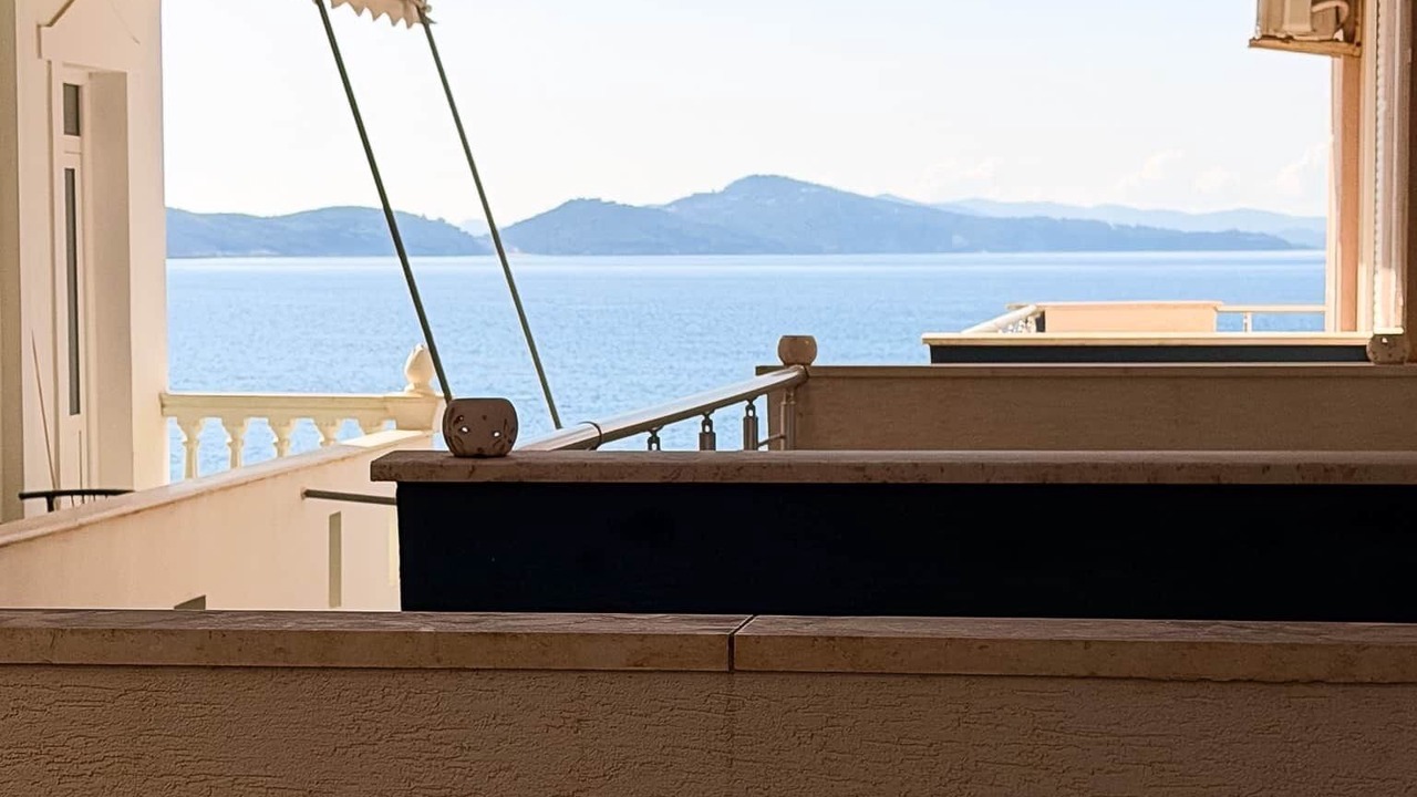 Photo of Patio Balcony in Kodrra